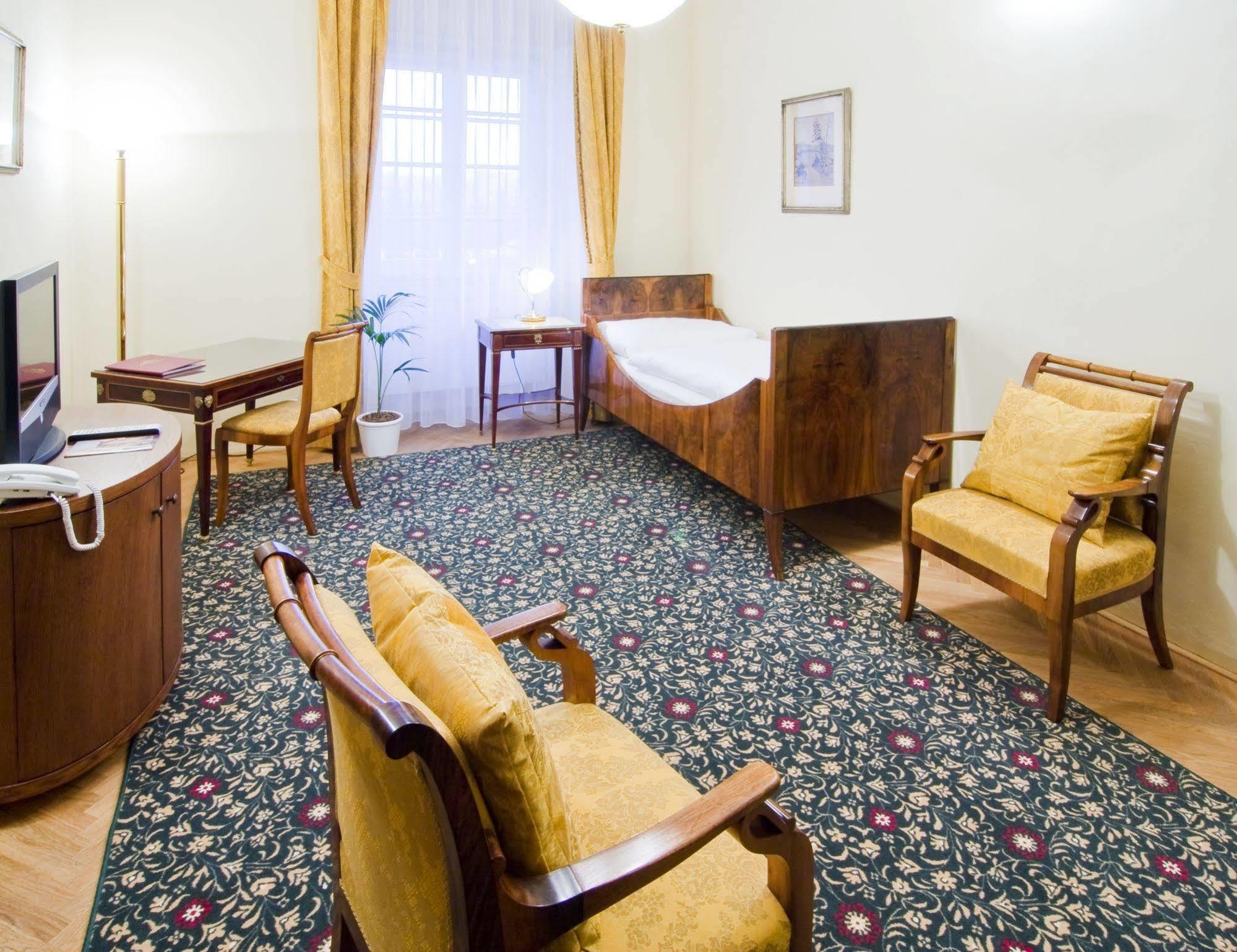 Chateau Liblice Byšice Eksteriør billede