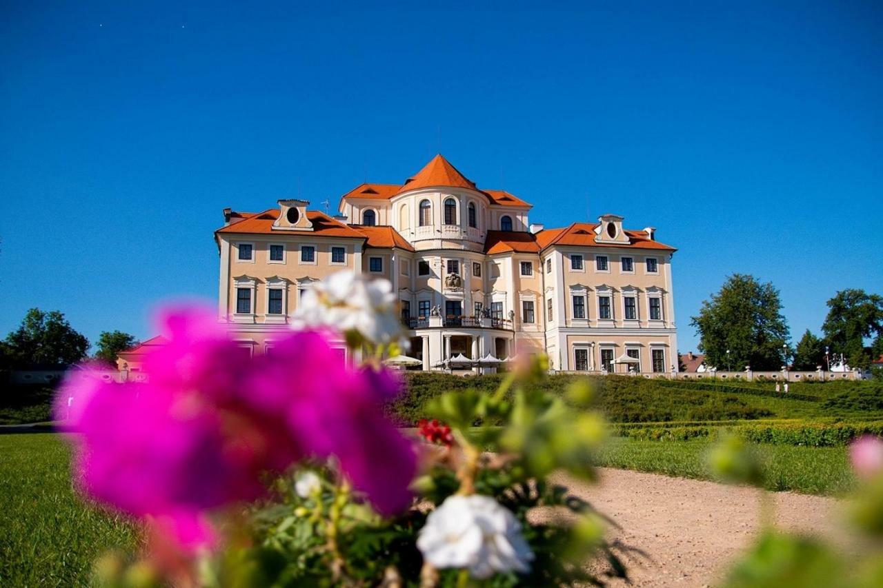 Chateau Liblice Byšice Eksteriør billede